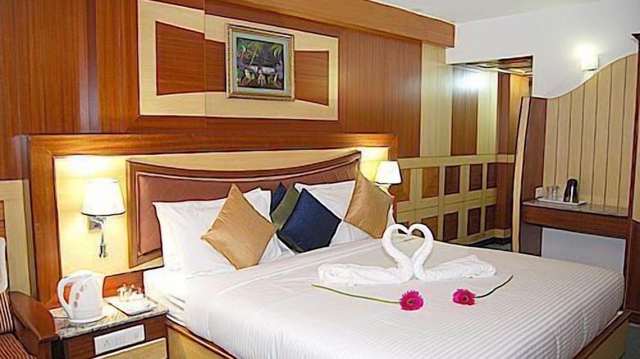 Ponmari Residency