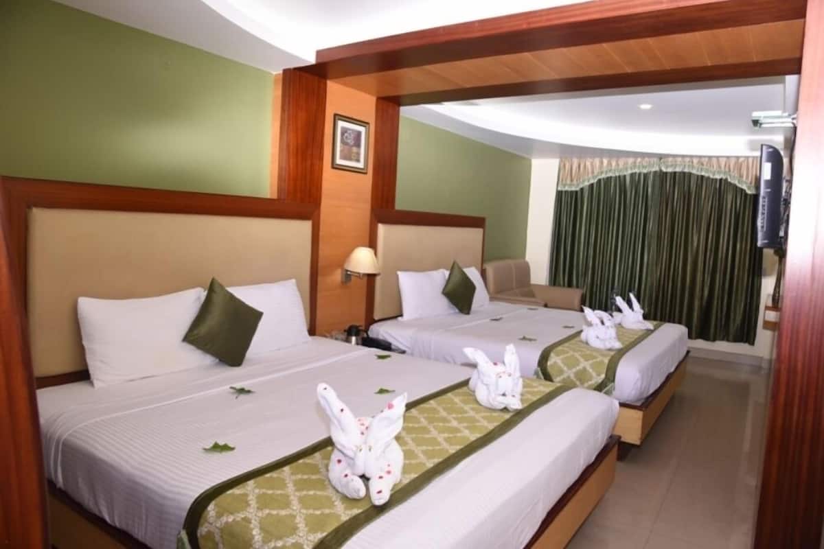 Family Room | Premium bedding, individually decorated, individually furnished