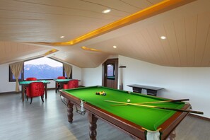 Sports facility - Marigold Sarovar Portico , Shimla. Heated pool & AC Rooms (Resort cottage and SPA) (Shimla)
