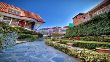 Fachada da propriedade