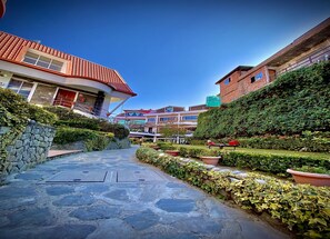 Front of property - Marigold Sarovar Portico , Shimla. Heated pool & AC Rooms (Resort cottage and SPA) (Shimla)