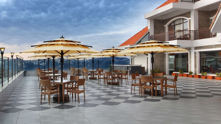 Marigold Sarovar Portico Shimla