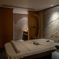 Salas de tratamiento para parejas, sauna y baño de vapor