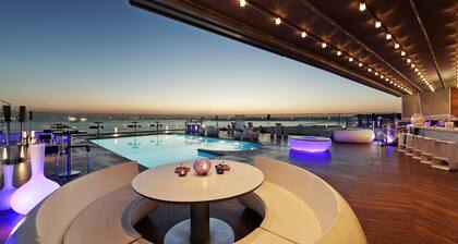 Doubletree by Hilton Istanbul Moda