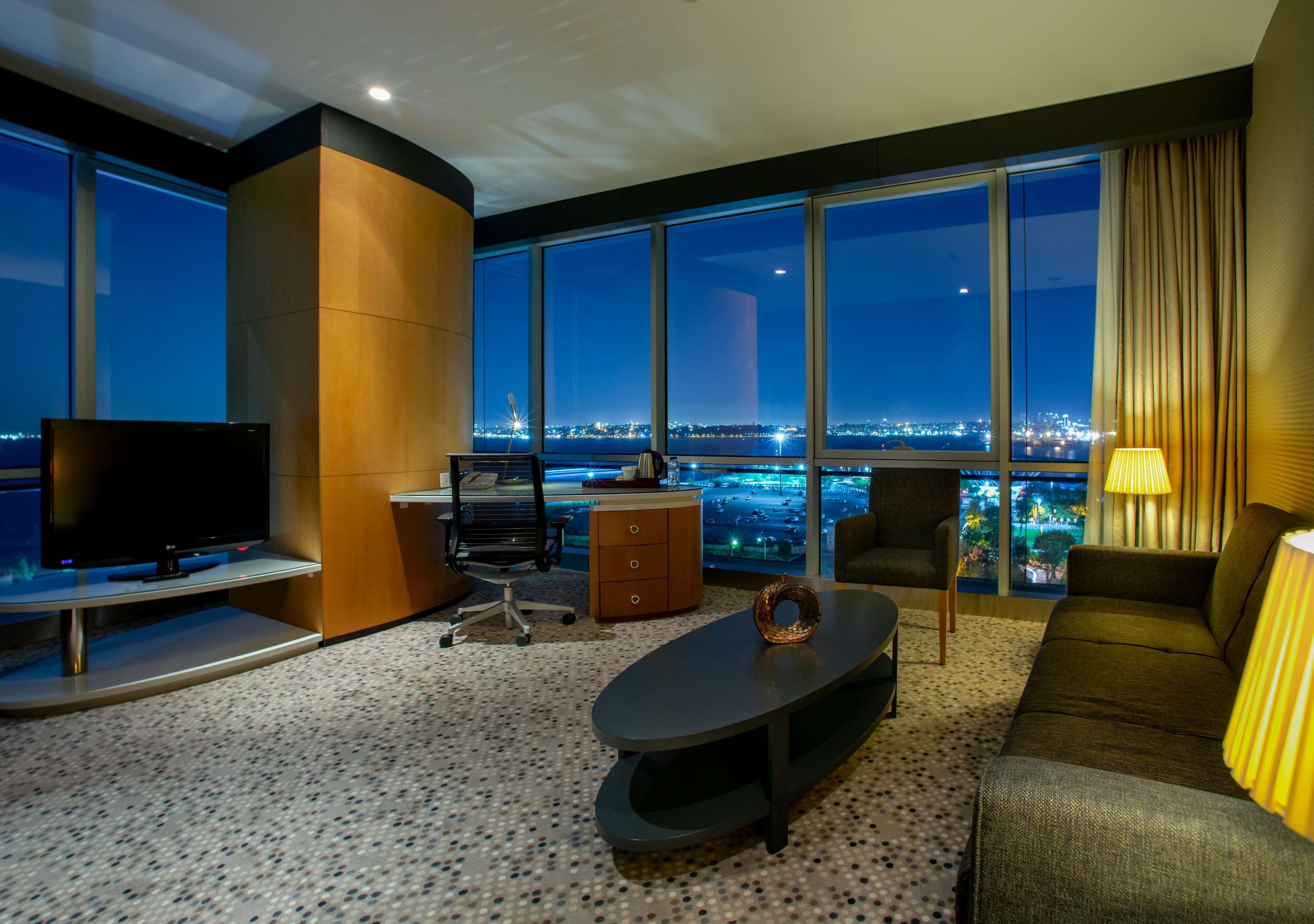 Photo - DoubleTree By Hilton Istanbul - Moda