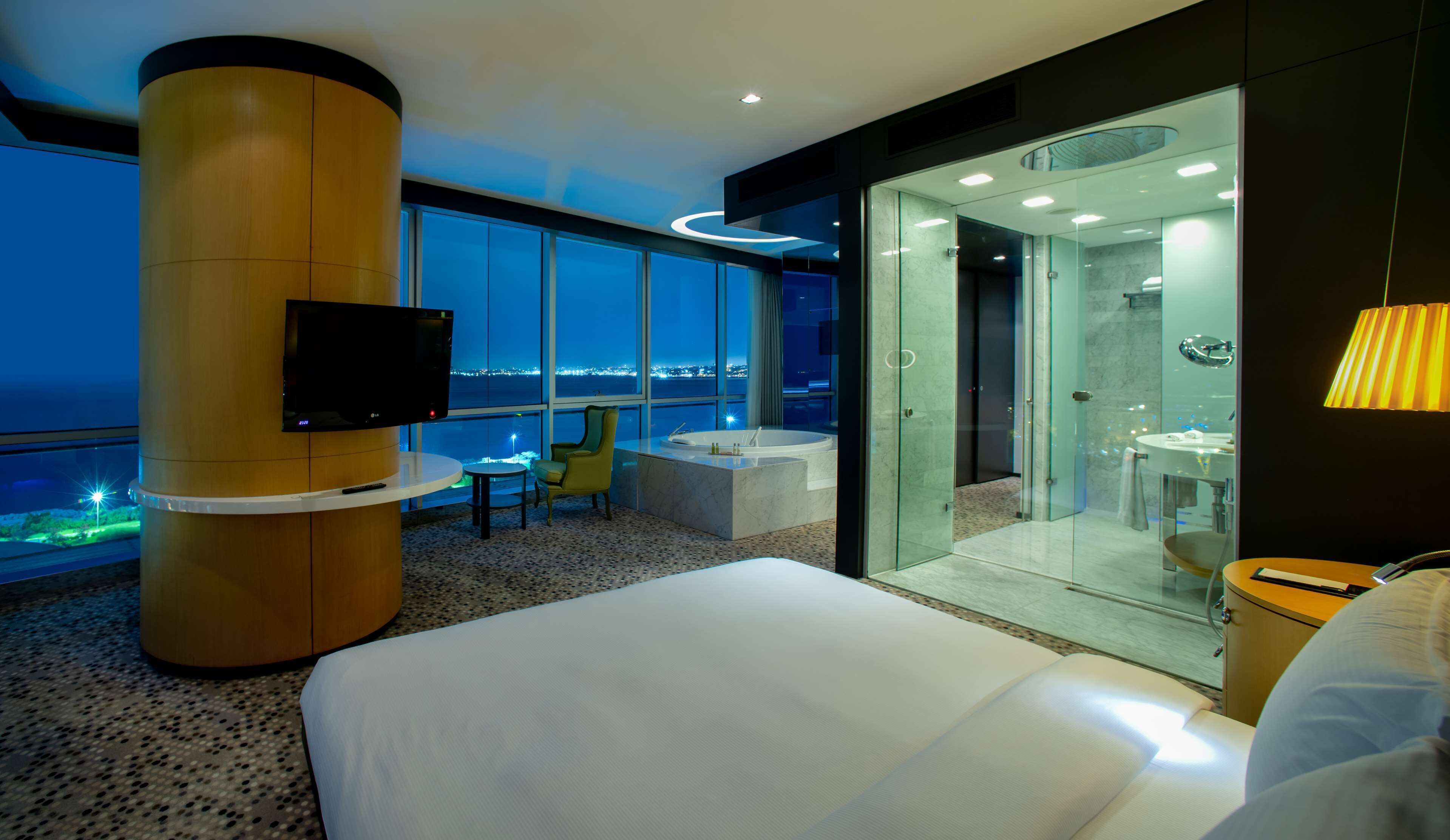 Photo - DoubleTree By Hilton Istanbul - Moda