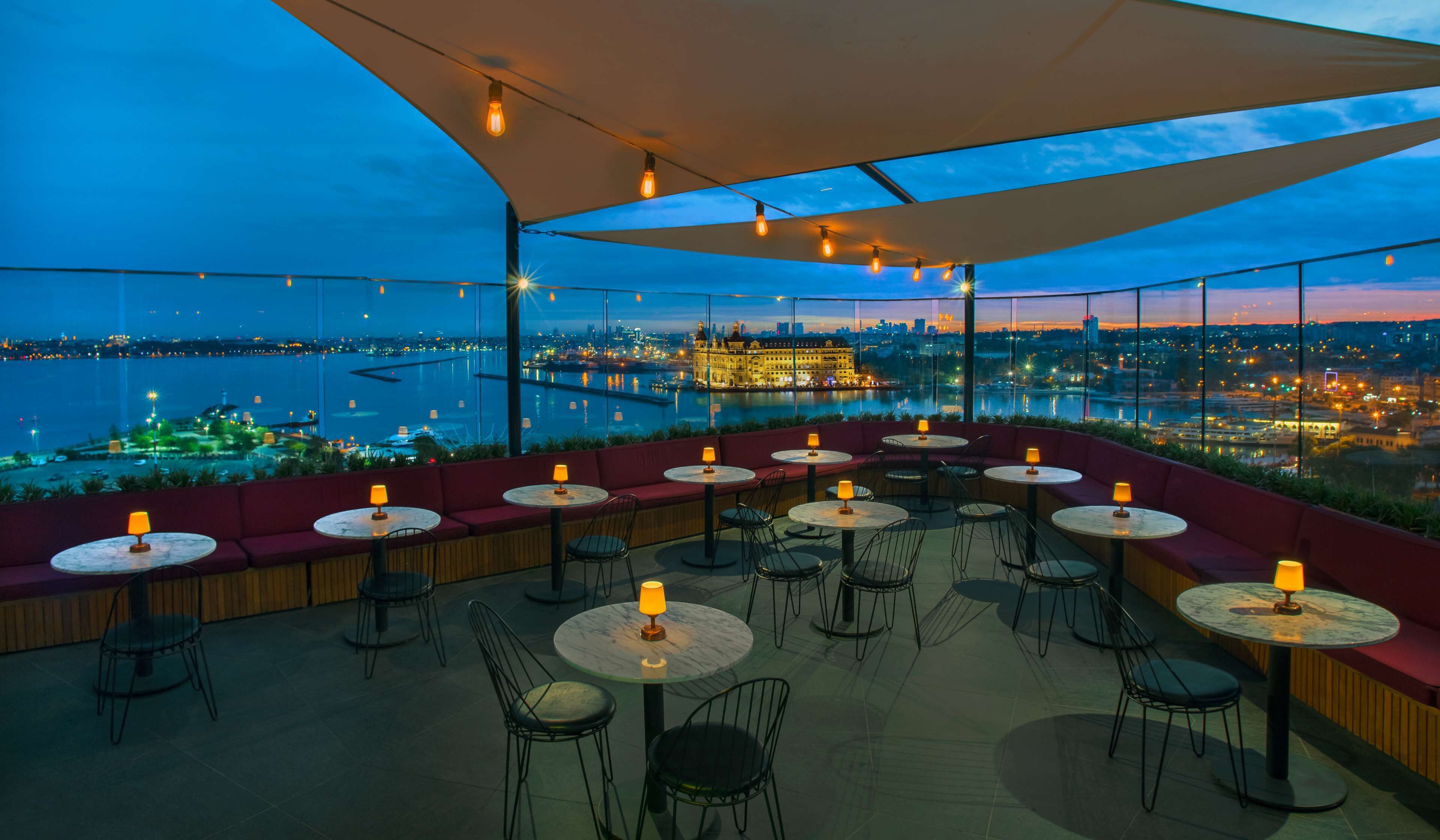 2 restaurants, breakfast, lunch, dinner served; turkish cuisine