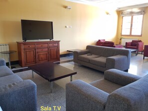 TV màn hình phẳng 