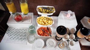 Petit déjeuner buffet compris tous les jours