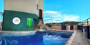 Piscina externa