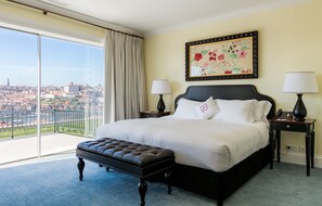 Artist Suite - Panoramic River and City View - Floor 7 of main building | Egyptian cotton sheets, premium bedding, down comforters
