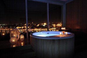 Couples treatment rooms, sauna, hot tub, steam room, Turkish bath - The Yeatman Hotel (Vila Nova de Gaia)