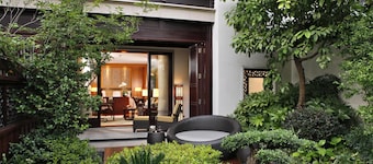 Four Seasons Hotel Hangzhou at West Lake