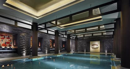 Four Seasons Hotel Hangzhou at West Lake
