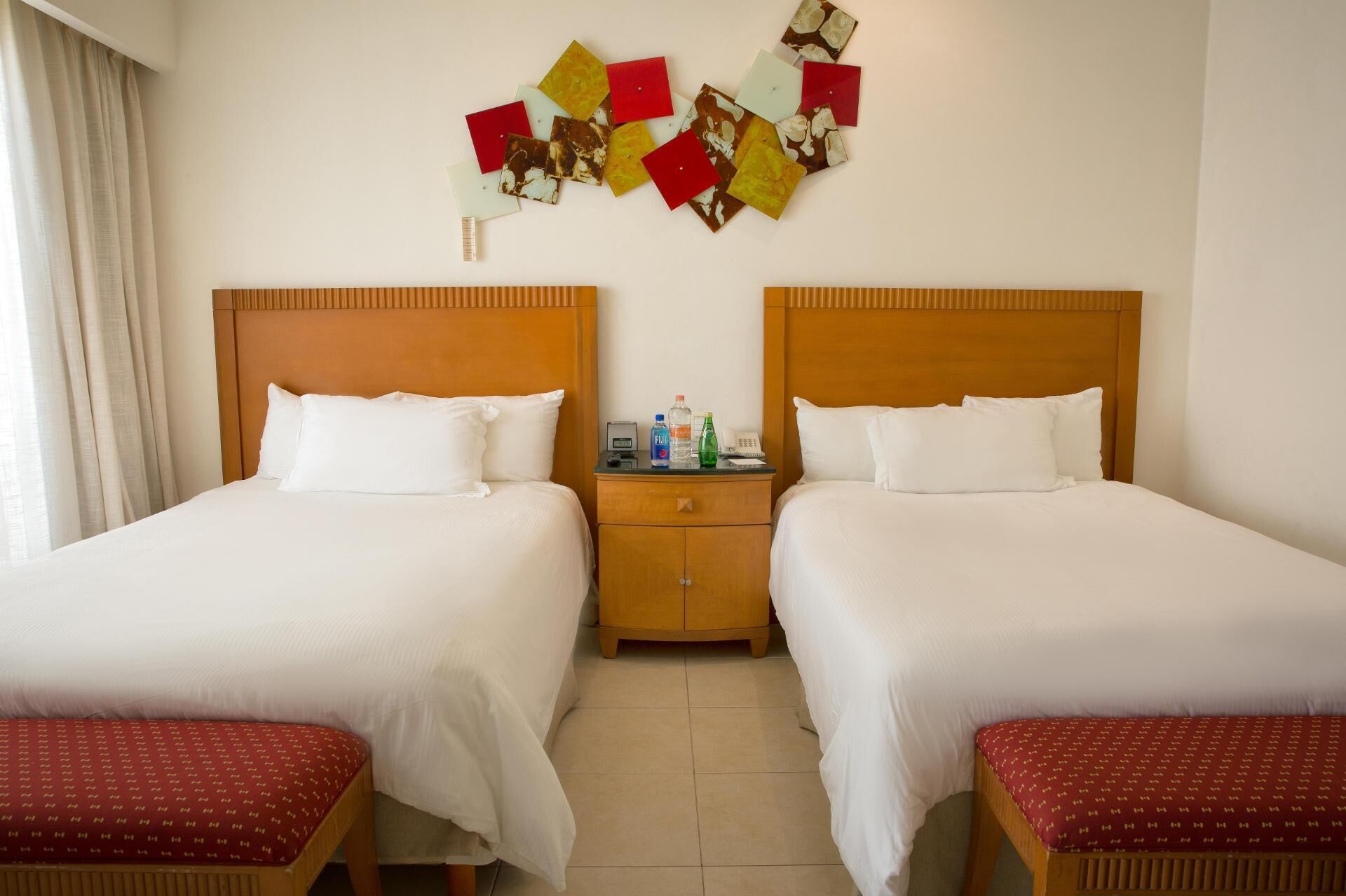 Premium bedding, down duvets, minibar, in-room safe