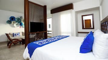 Ropa de cama de alta calidad, cubrecamas y minibar
