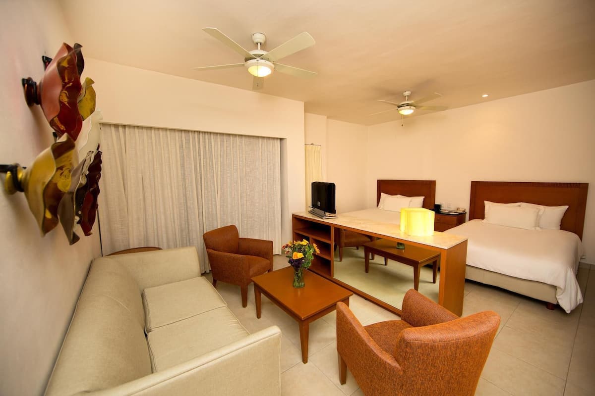 Premium bedding, down duvets, minibar, in-room safe
