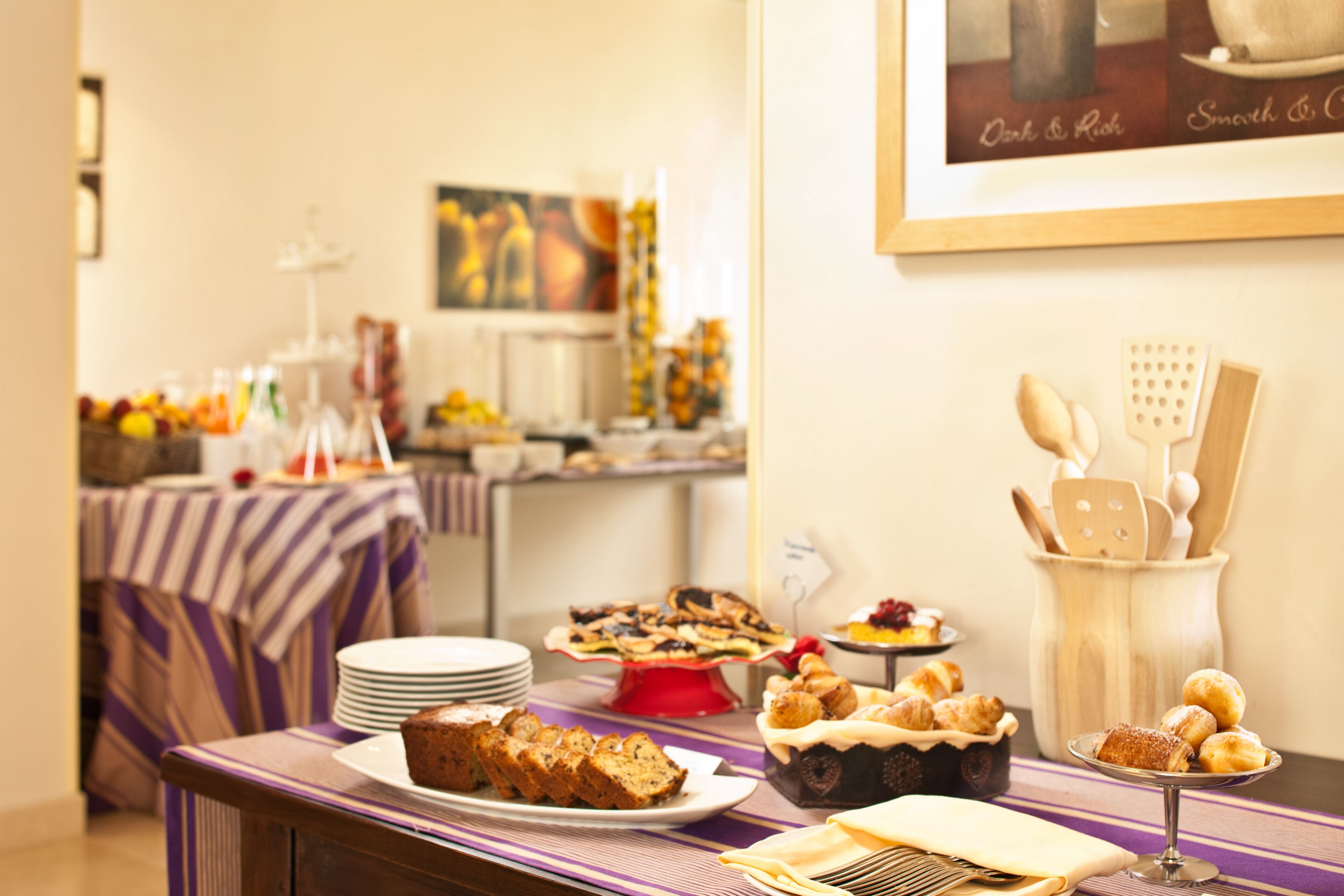 daily buffet breakfast (eur 15 per person)