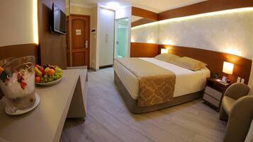 Pillowtop beds, minibar, in-room safe, desk