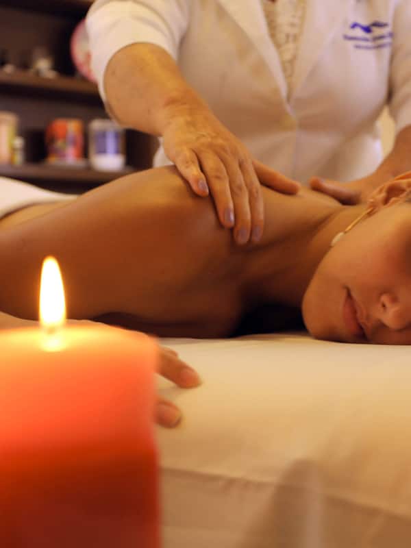 Sauna, hot tub, body treatments, body wraps, body scrubs, facials