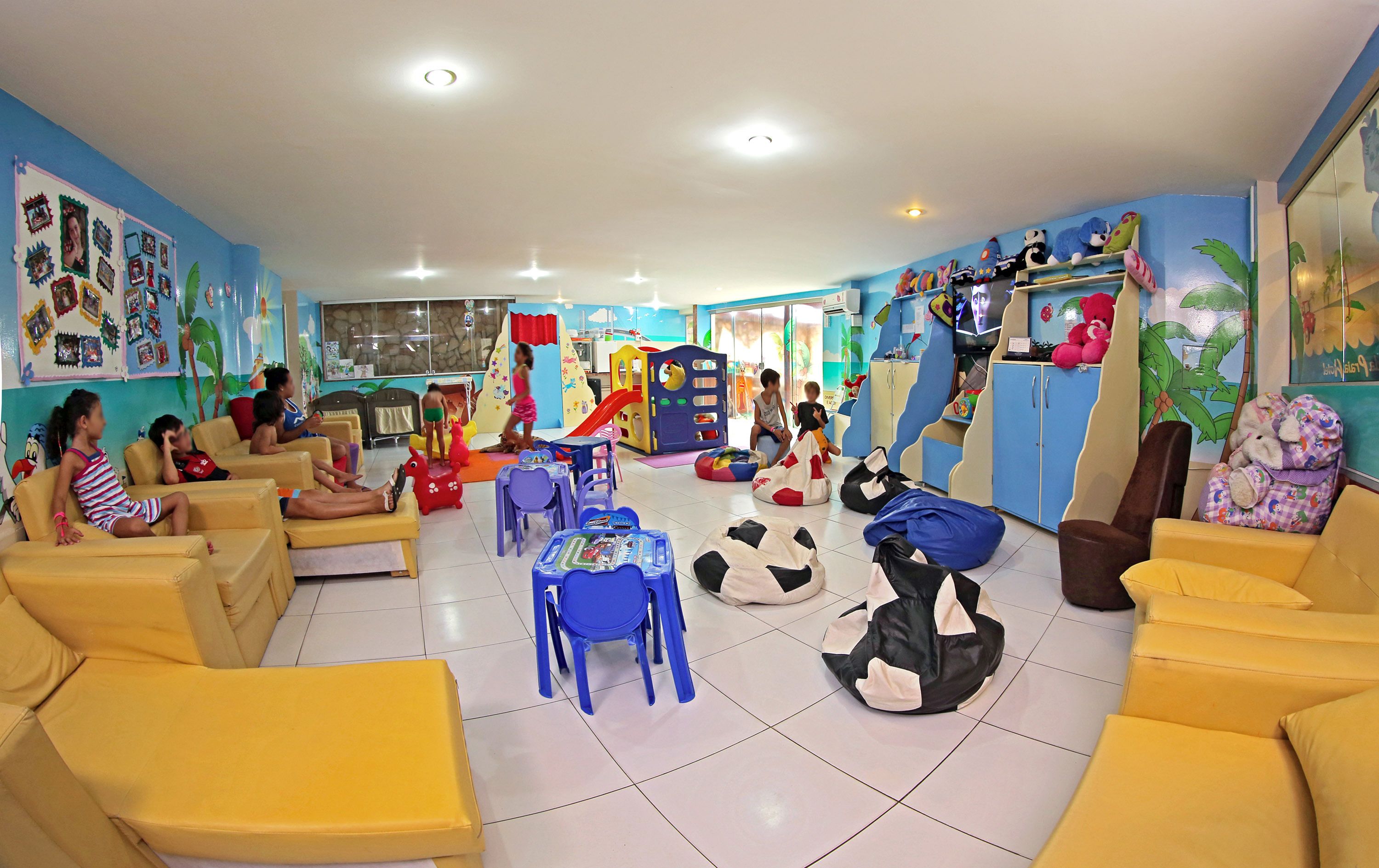 children’s play area – indoor