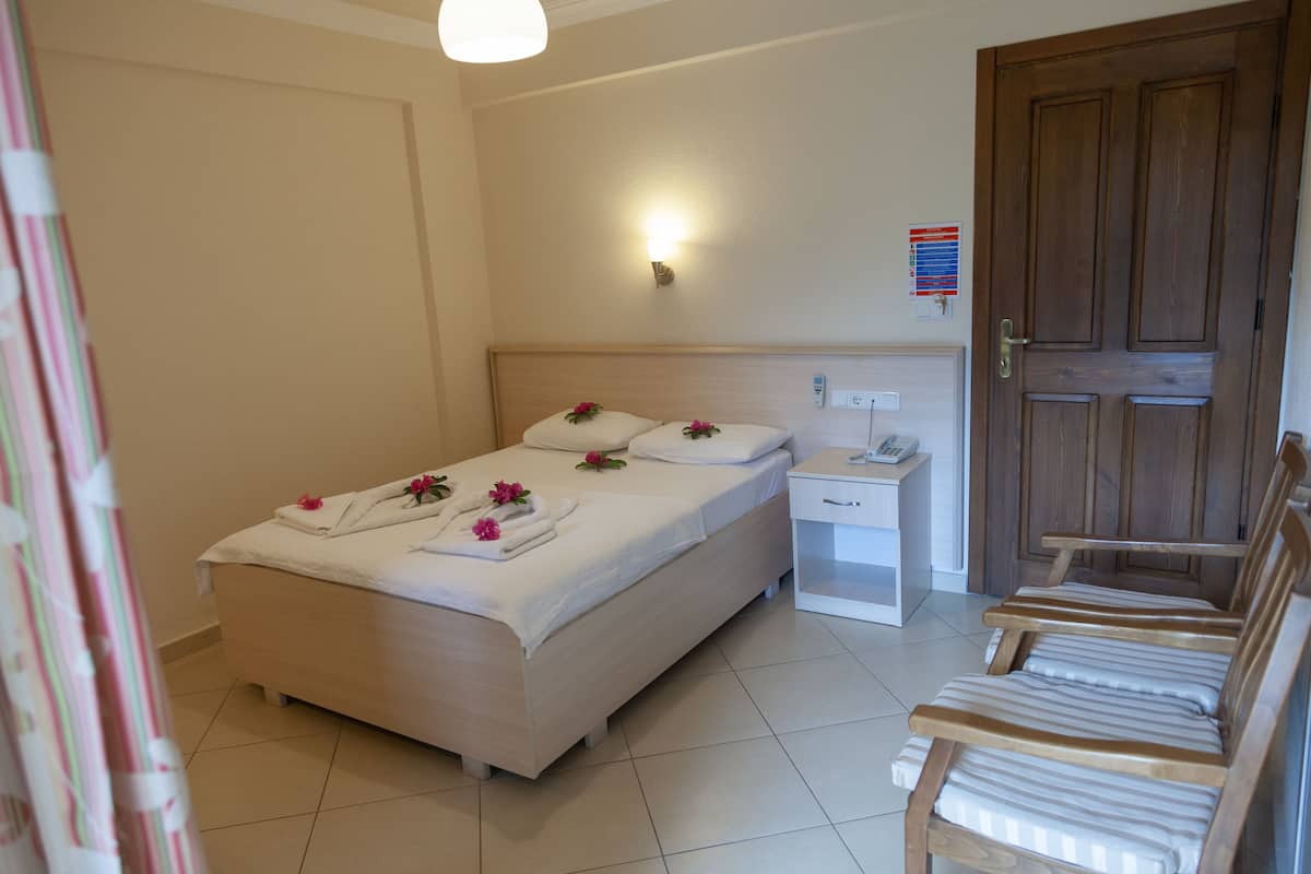 2 chambres, draps fournis