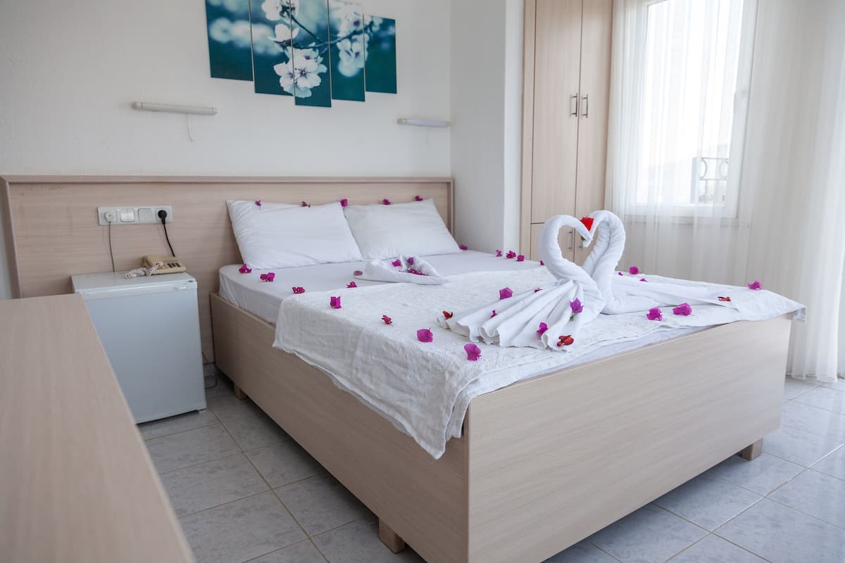 2 chambres, draps fournis