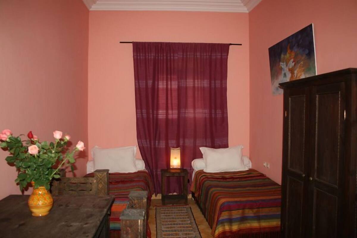 Quarto triplo | Roupas de cama premium, edredons de pluma