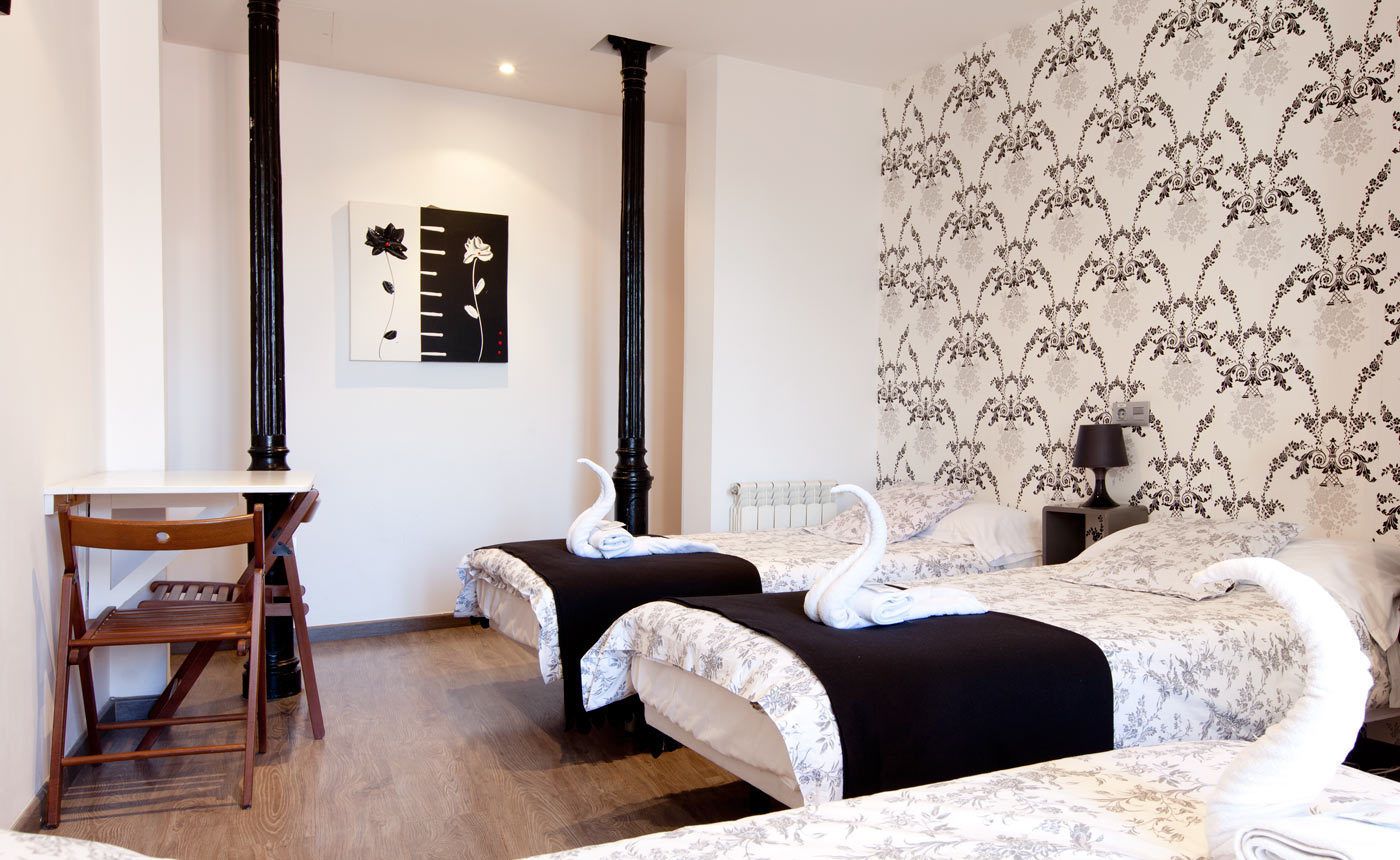 Photo - Hostal Abril Madrid