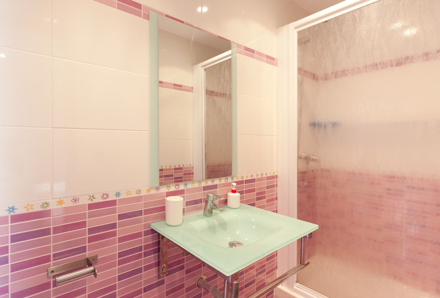 Photo - Hostal Abril Madrid