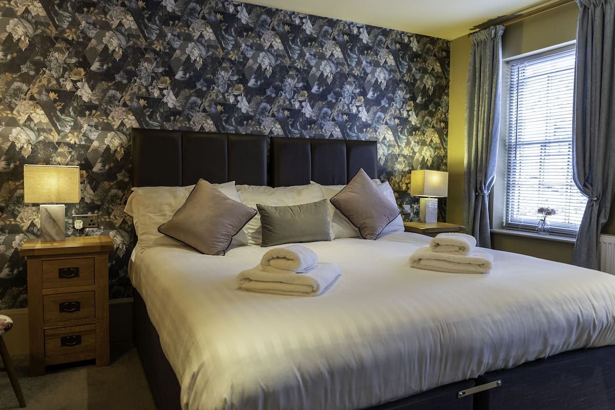 Classic Double Room, Ensuite | 1 bedroom