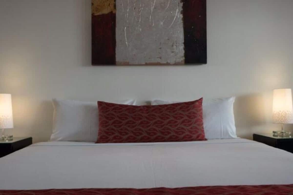 In-room safe, desk, soundproofing, iron/ironing board