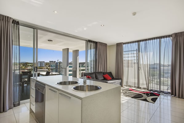 Fridge, microwave, electric kettle - The Chermside Apartments (Chermside)