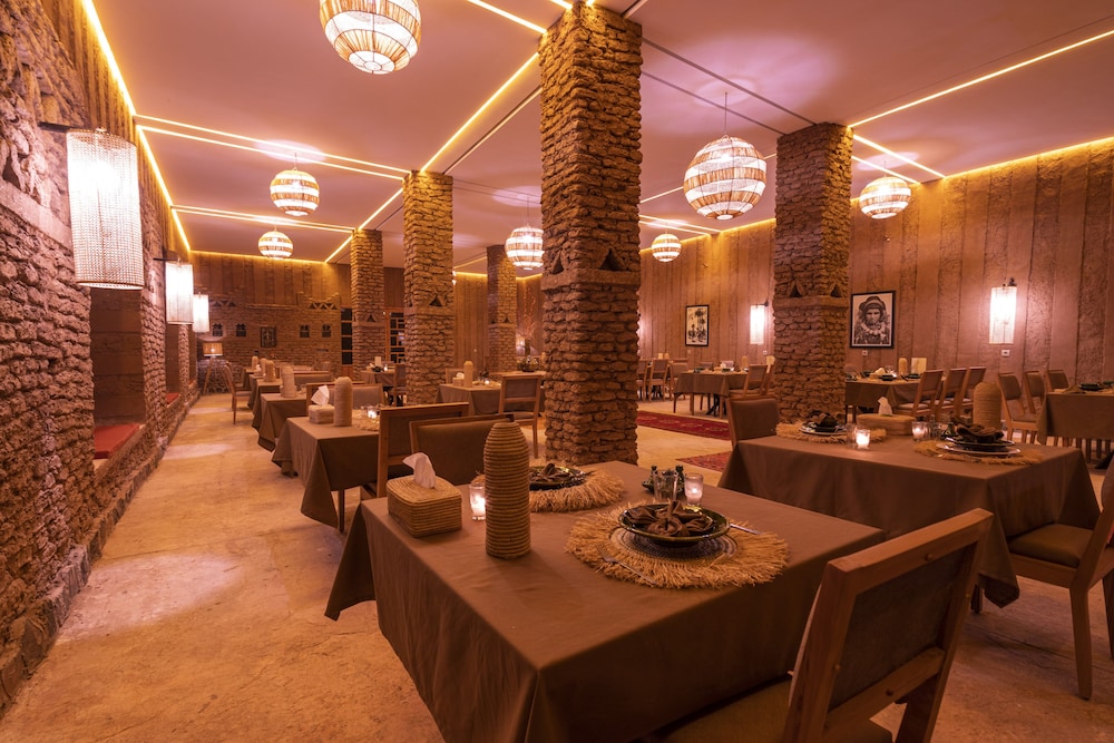 Hotel kasbah sahara services by null
