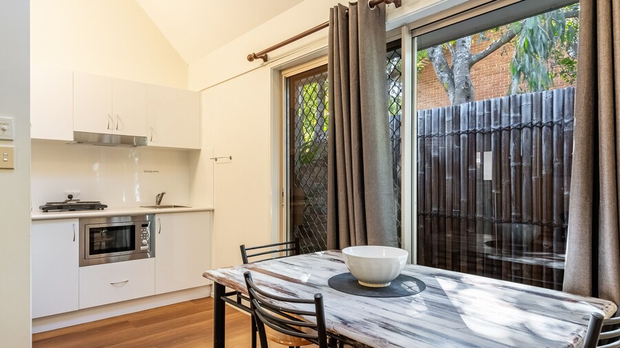 Byron Central Apartments
