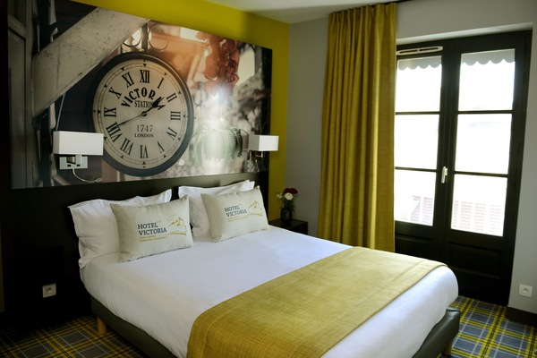 Phòng tiện nghi đơn giản, 1 giường cỡ queen | Bộ đồ giường cao cấp, bàn, bàn ủi/dụng cụ ủi quần áo