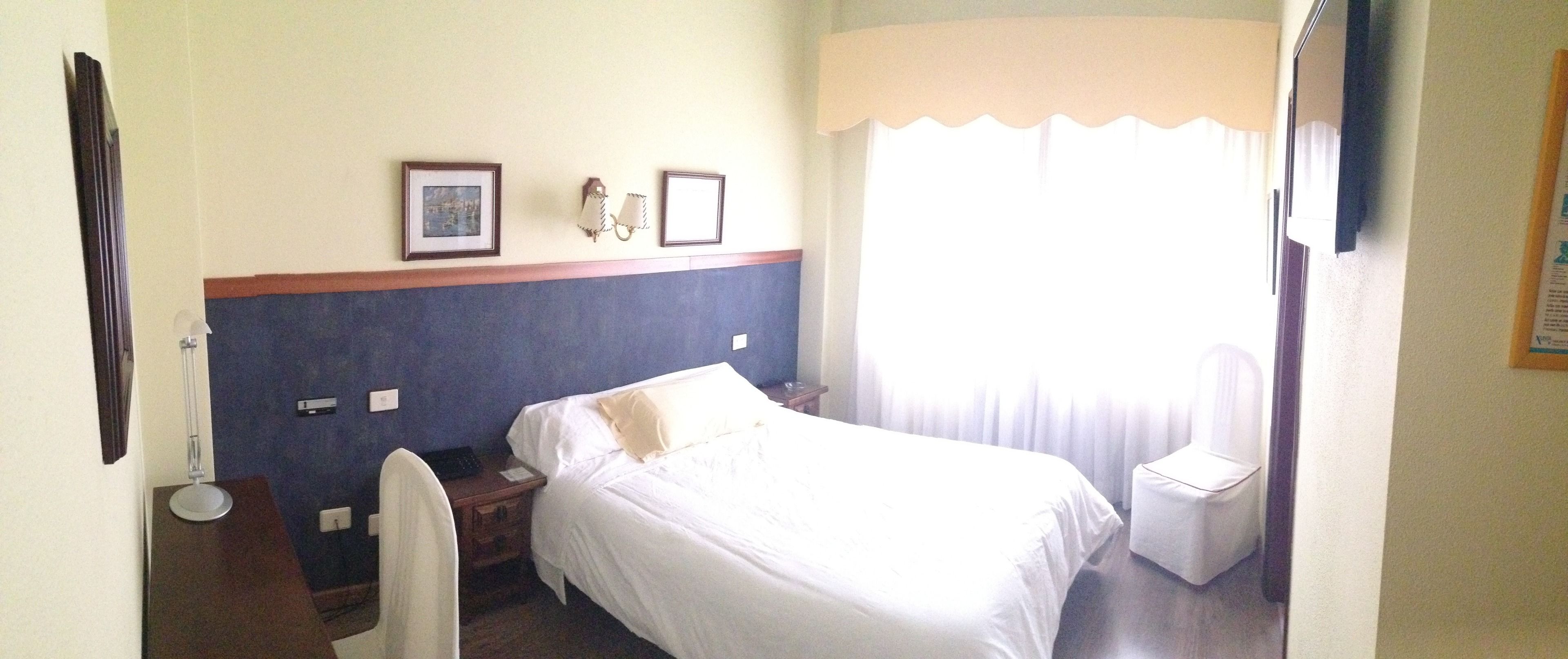 standard twin room | memory-foam beds, desk, free wifi, bed sheets