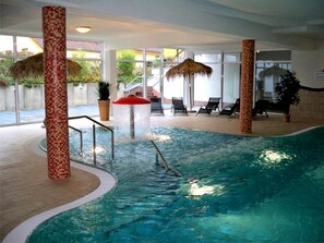 Piscine couverte