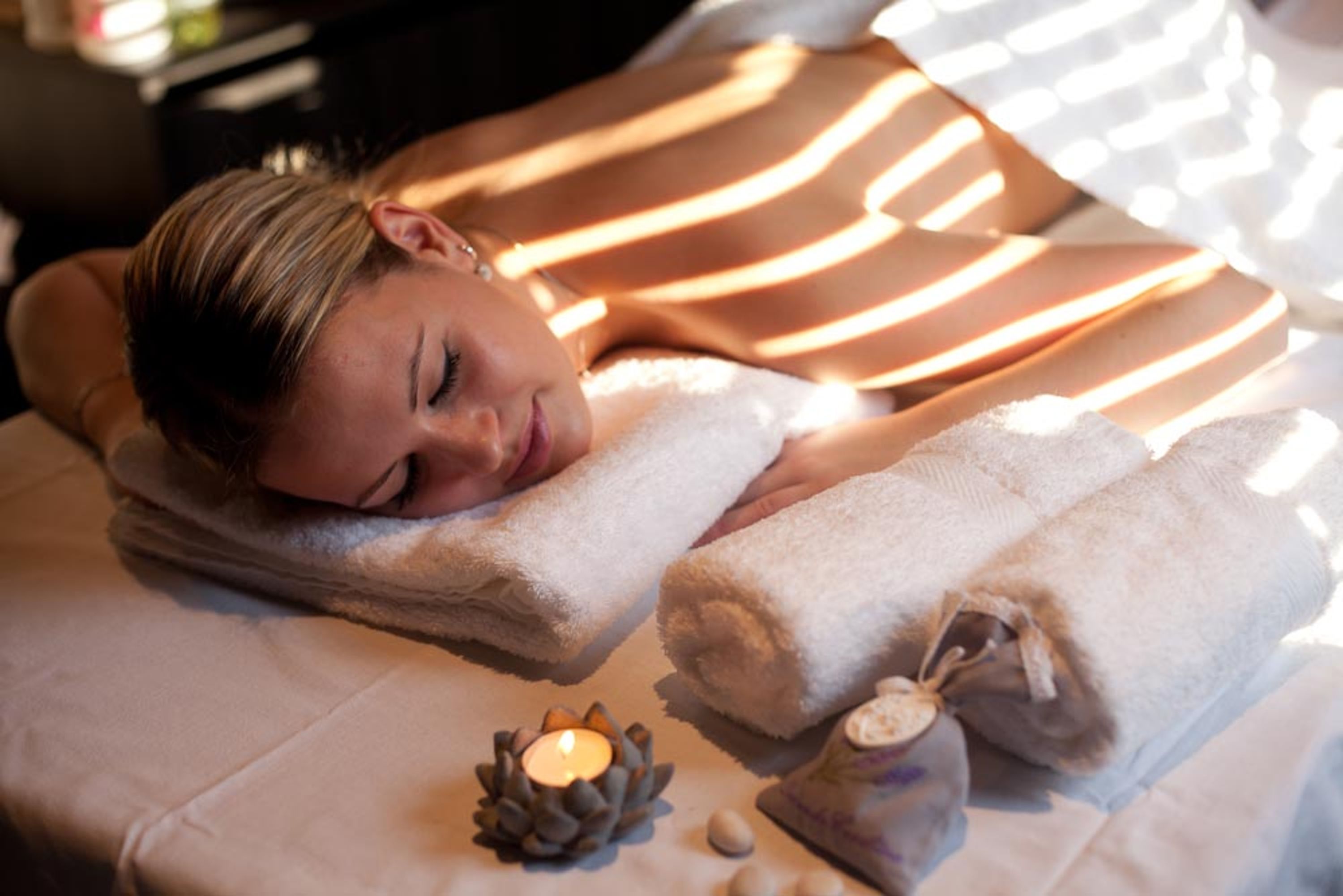 hot stone massages, ayurvedic treatments, 1 treatment room, massages