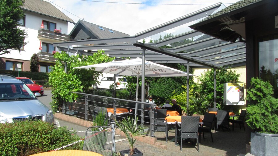 Race-Hotel zur Burg Nürburg