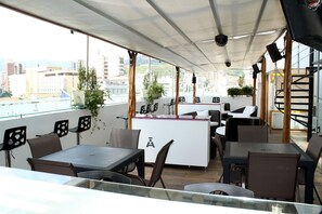 Dining - San Antonio Plaza Hotel (Cali)