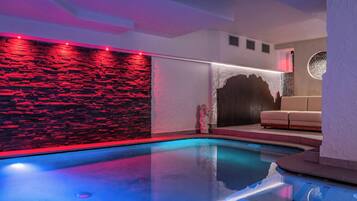 Sauna, hot tub, hot springs, Turkish bath, body treatments, mud baths