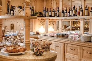 Bar (on property) - Sporthotel Romantic Plaza (Pinzolo)