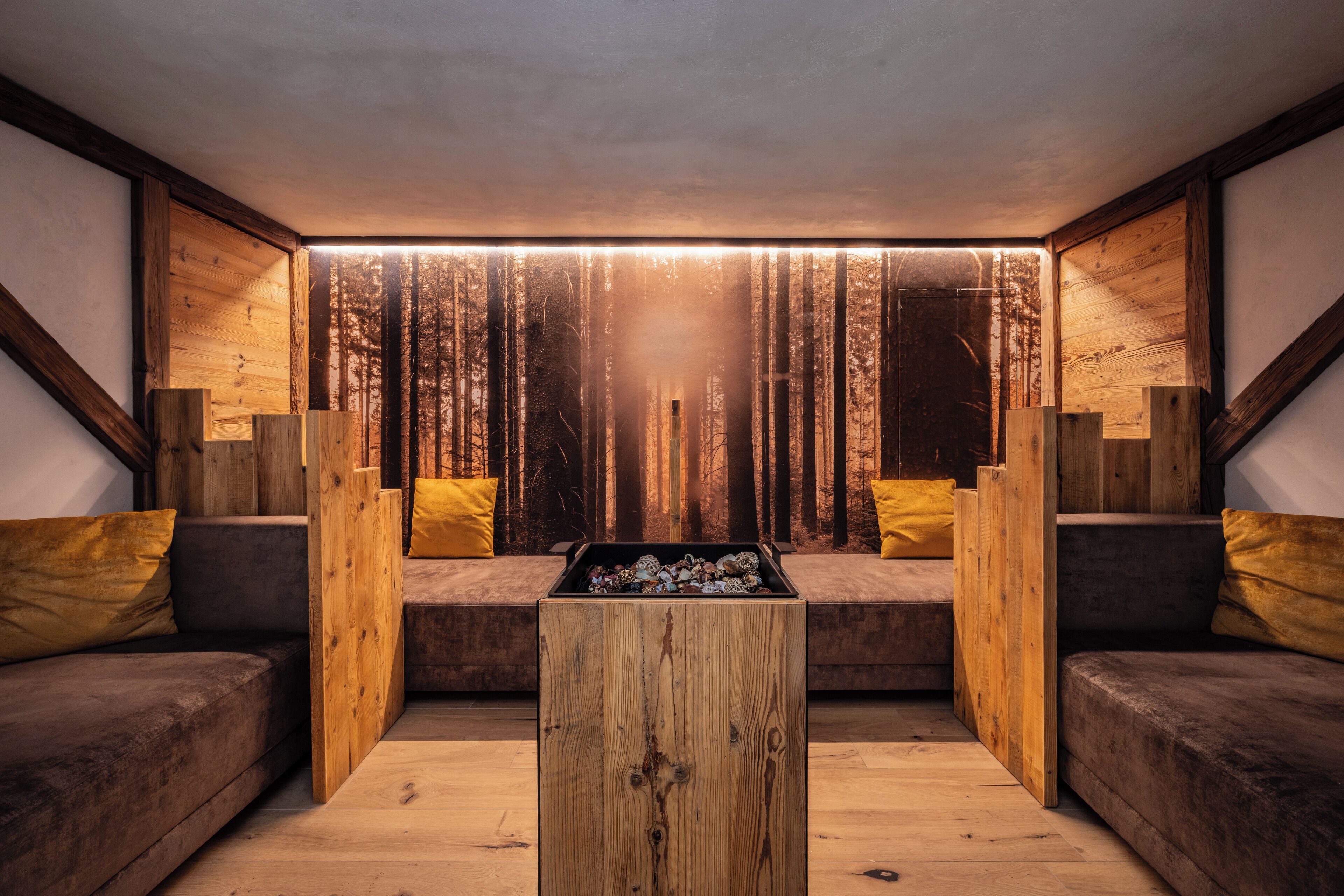 sauna, hot tub, hot springs/mineral springs, turkish bath/hammam