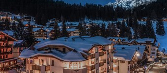 浪漫廣場體育飯店