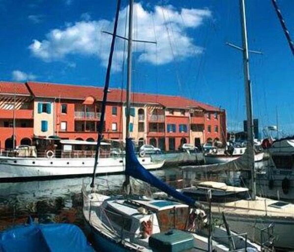 Marina