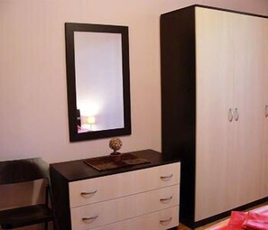 Standard Apartment | Room amenity