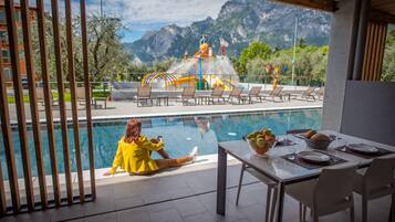 Lyxvilla - vid poolen | Terrass/Patio