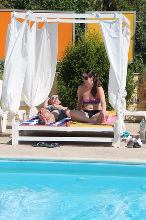 Outdoor pool - Antony's Complex (Corfu)