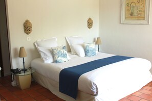 Dobbeltrom – superior | Sengetøy av topp kvalitet, barnesenger og ekstrasenger (mot et tillegg)